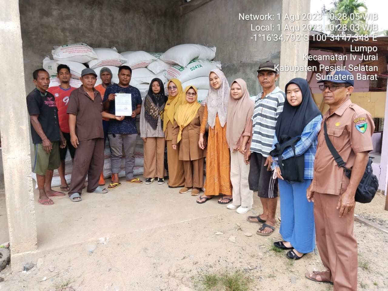 Pendistribusian Kembali Pakan Ayam Untuk 3 Kelompok Penerima Bantuan Ternak Unggas di Kecamatan IV J