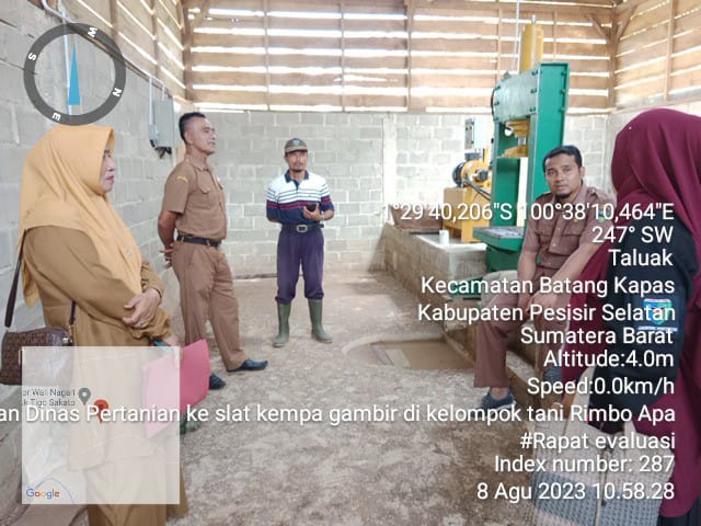 Musyawarah pengoperasian alat kempa hidrolik di Poktan Rimbo Apa