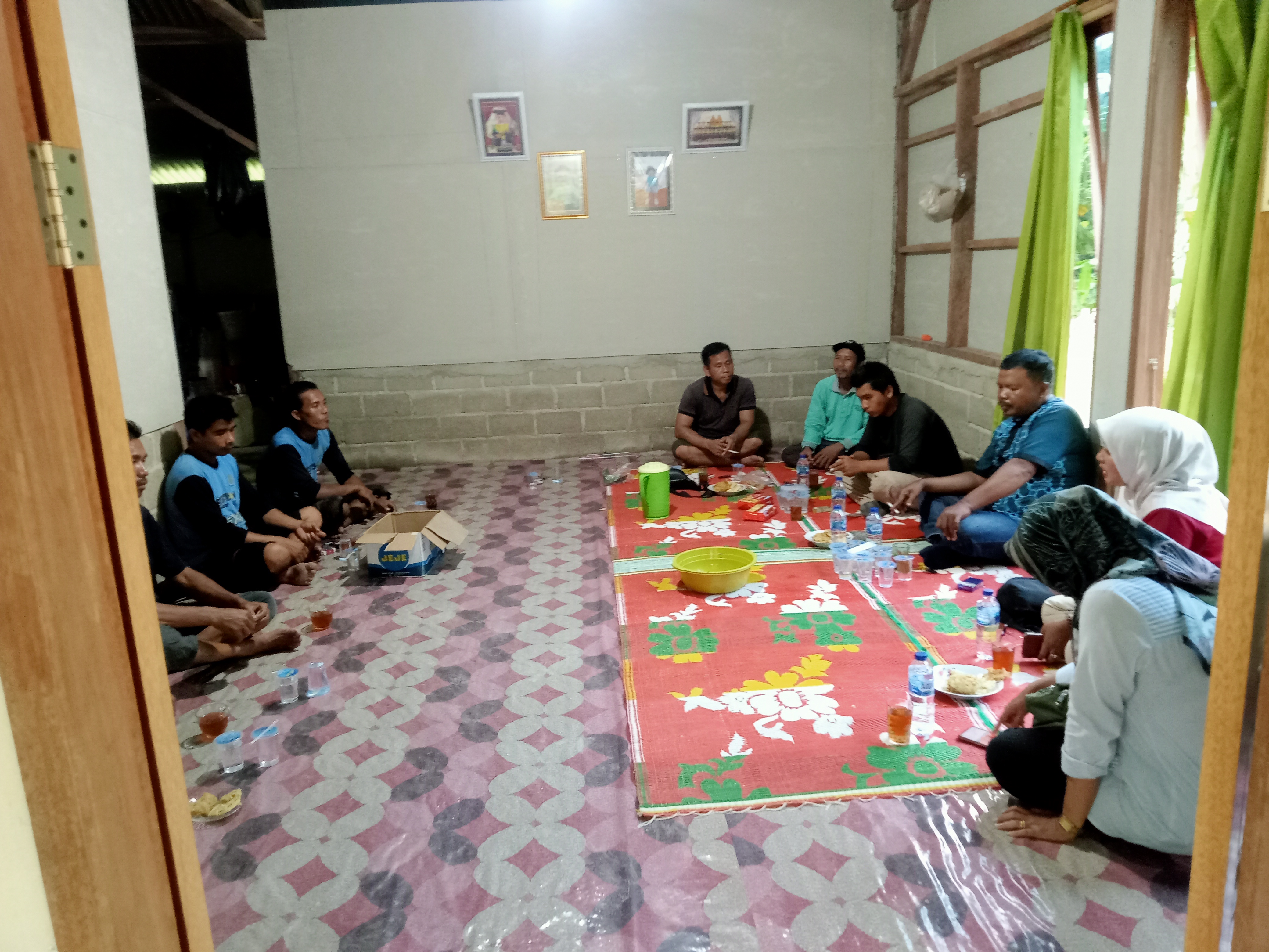 Kunjungan penyuluh pertanian kecamatan lengayang ke kelompok tani milenial Banda langik