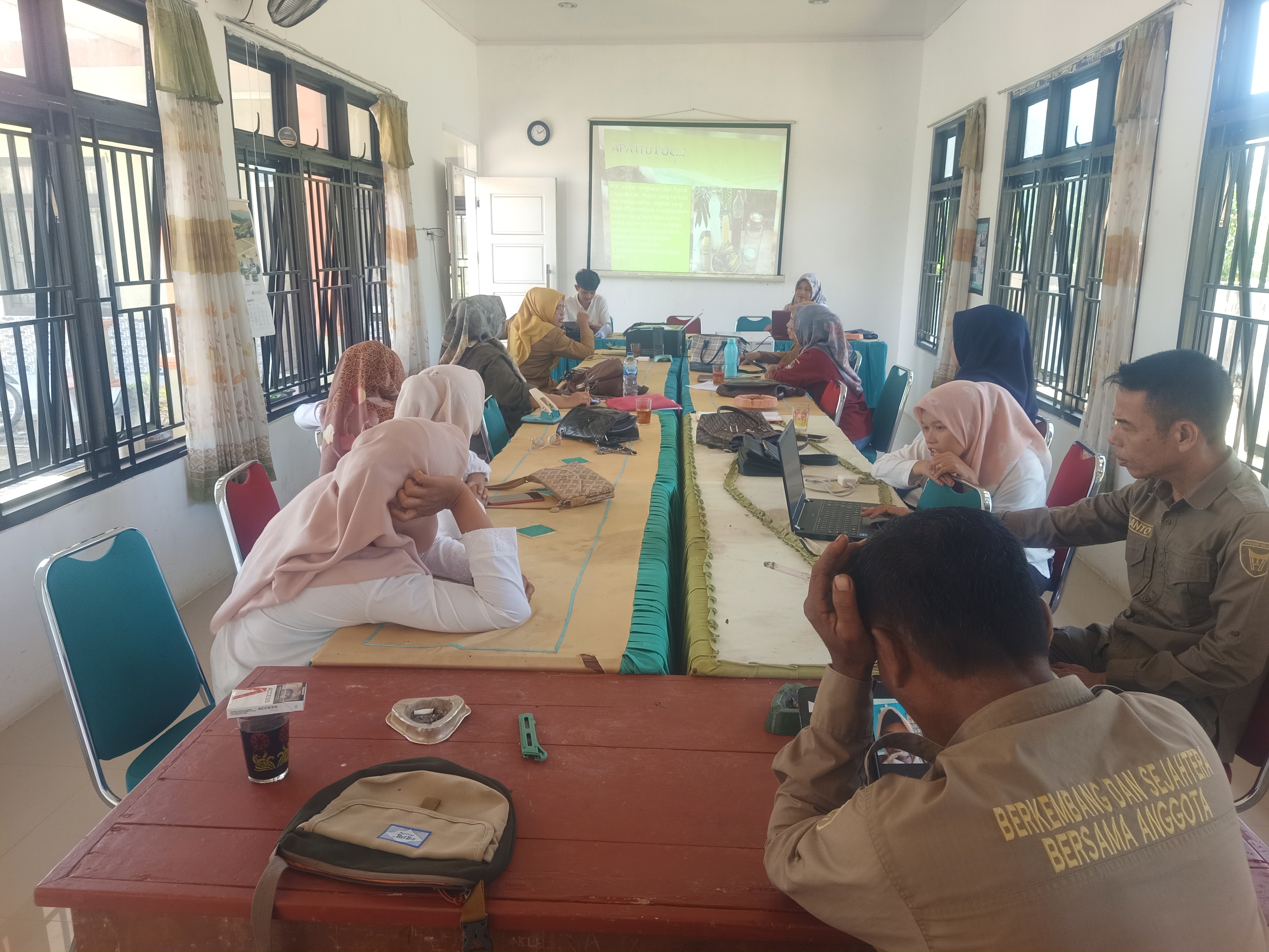 TRAINING TEMA PEMELIHARAAN TANAMAN DURIAN DI BPP KEC LINGGO SARI BAGANTI 