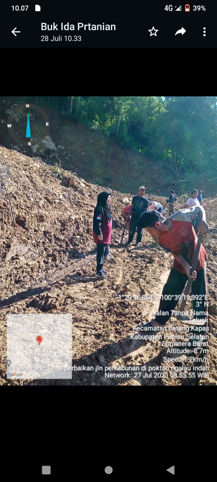 Goro perbaikan jalan usaha tani kelompok ngalau indah 