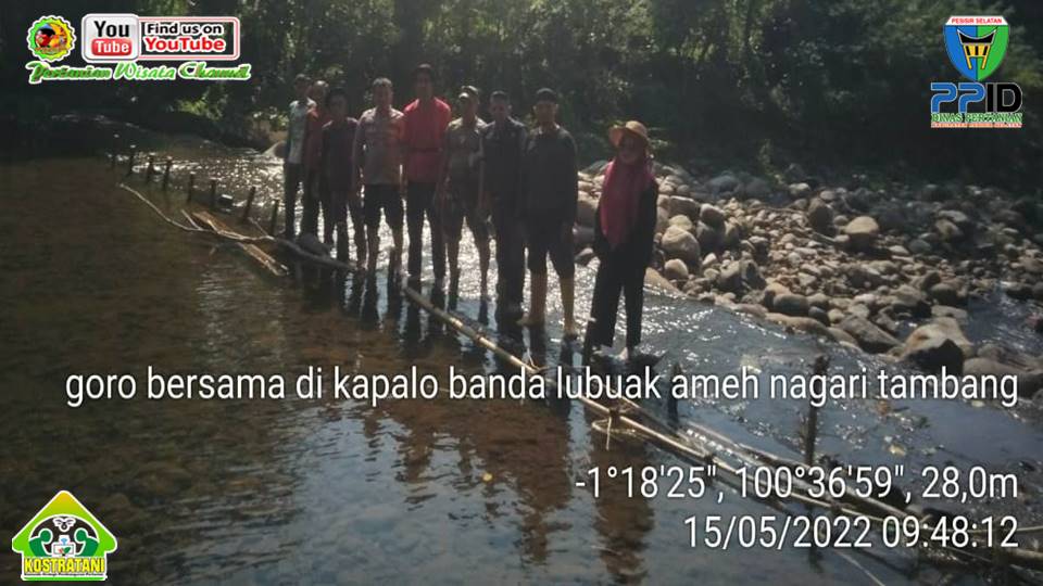 \"LABOR LAPANGAN KEGIATAN IPDMIP MERUPAKAN SARANA BELAJAR PENYULUH DAN PETANI\"