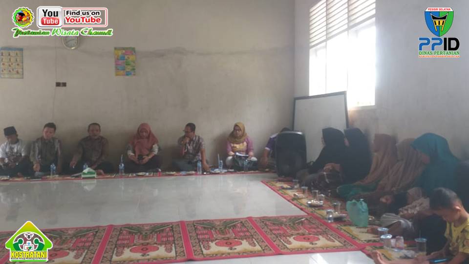 PUSKEWAN TERPADU SUTERA-LENGAYANG, VAKSINASI RABIES TERHADAP HEWAN PEMBAWA RABIES