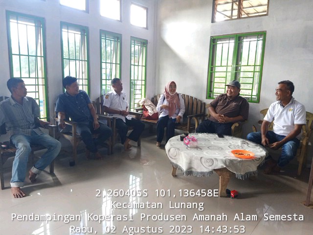 Melakukan Pendampingan dan Verifikasi Koperasi Melaksanakan Kegiatan Peremajaan Sawit Rakyat (PSR) 