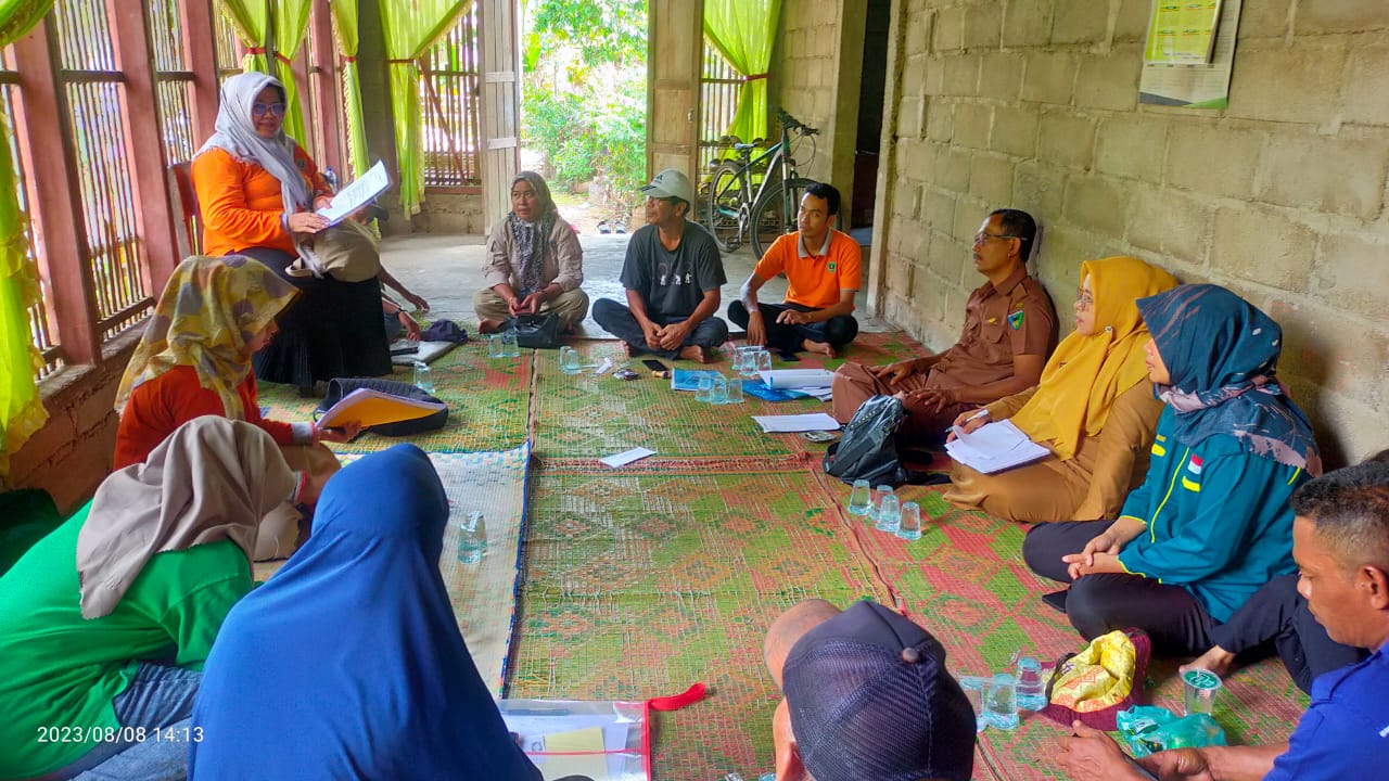 MENDAMPINGI TIM PROVINSI CPCL KELOMPOK CALON PENERIMA BANTUAN UNGGAS TAHUN 2023 DI KEC.LENGAYANG