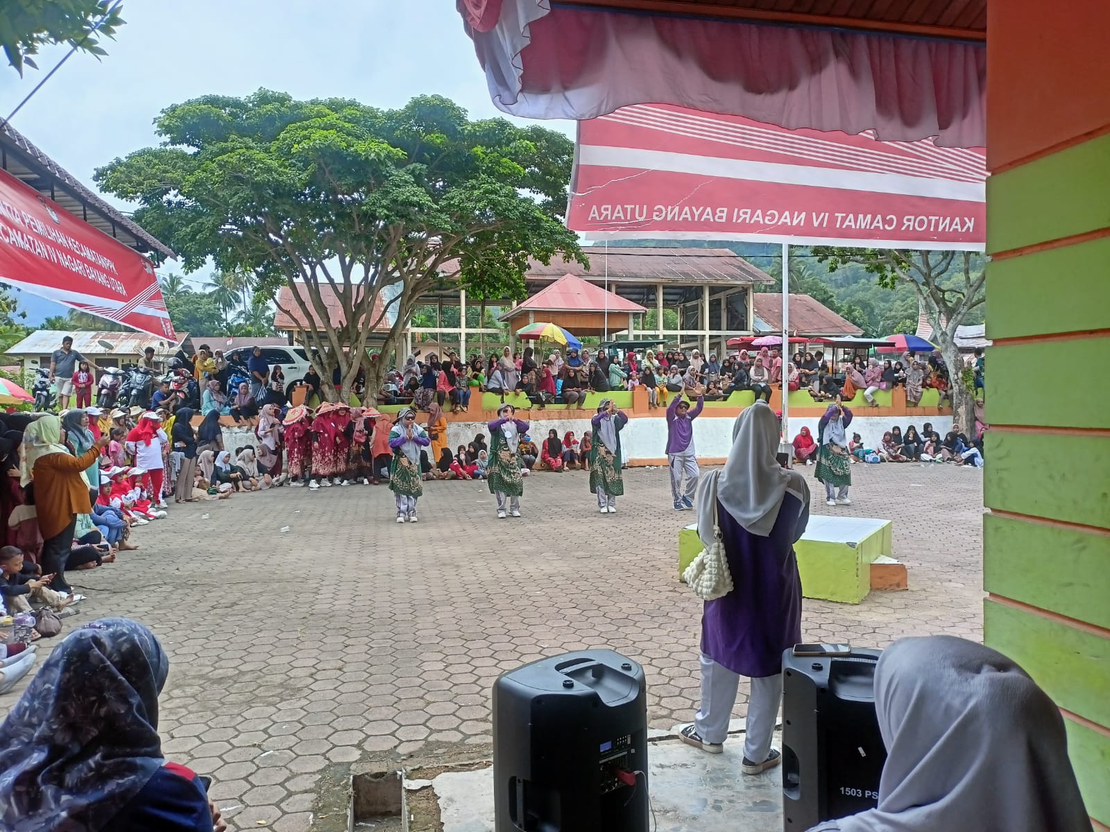Balai Penyuluhan Pertanian (BPP) Kecamatan IV Nagari Bayang Utara Mengikuti Lomba Senam Tabelo