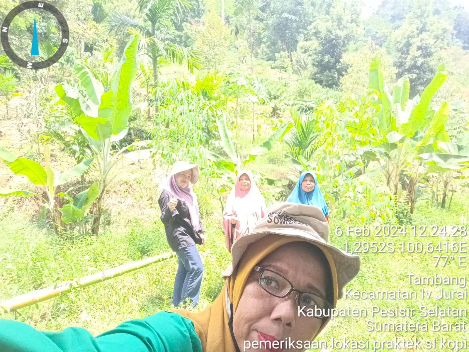 Melakukan Peninjauan calon lokasi pelaksanaan SL Kopi di Nagari Salido Sari Bulan