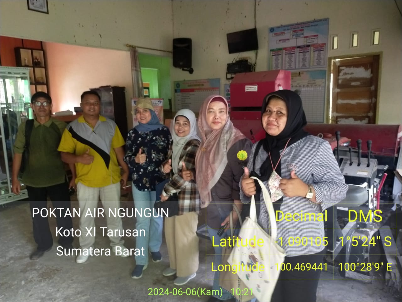 TPH-MONEV ALSIN COMBINE HARVESTER DI NAGARI SIGUNTUR TUO