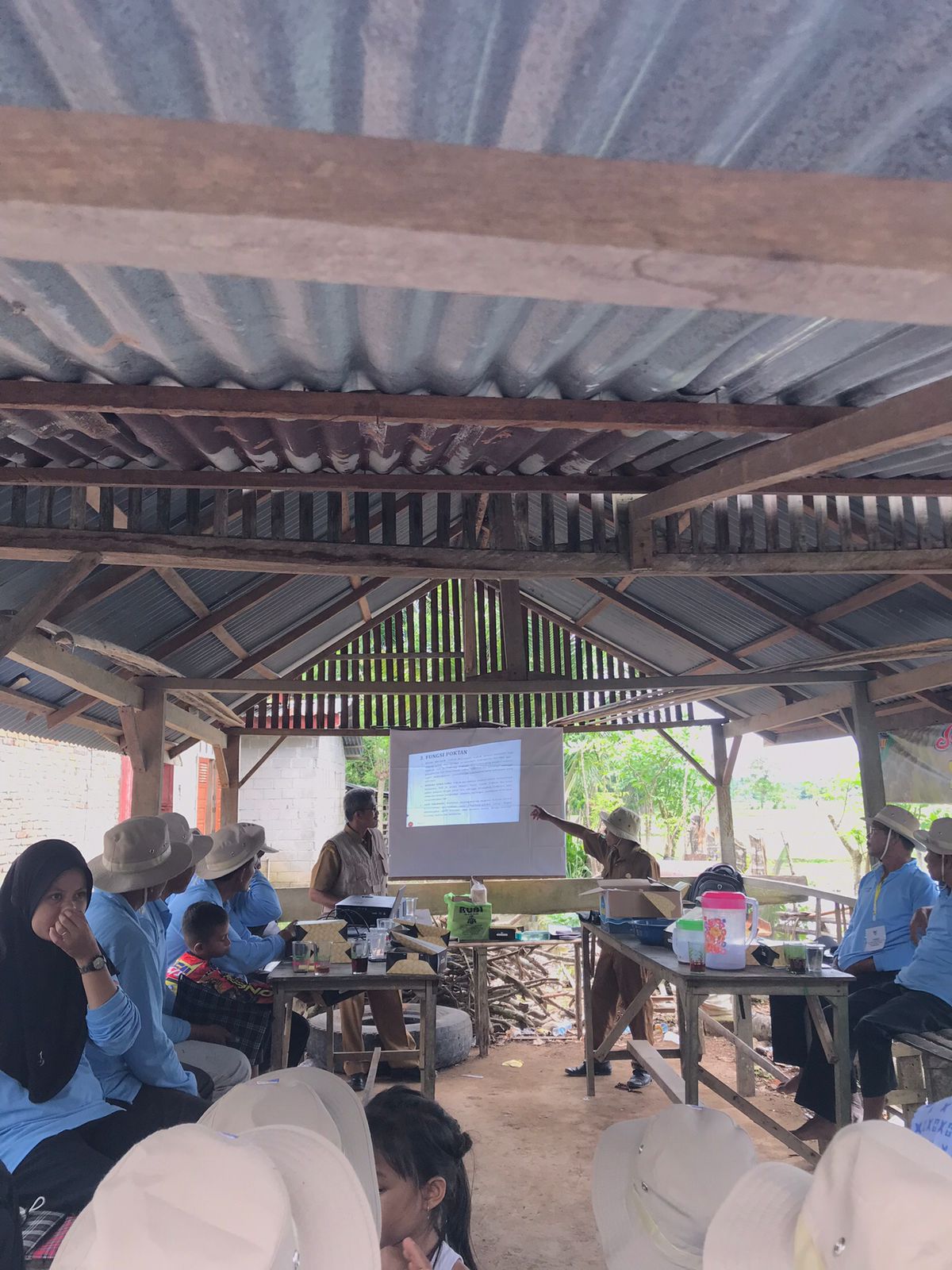 TPH-PERTEMUAN SL GHP DURIAN DI KECAMATAN SUTERA