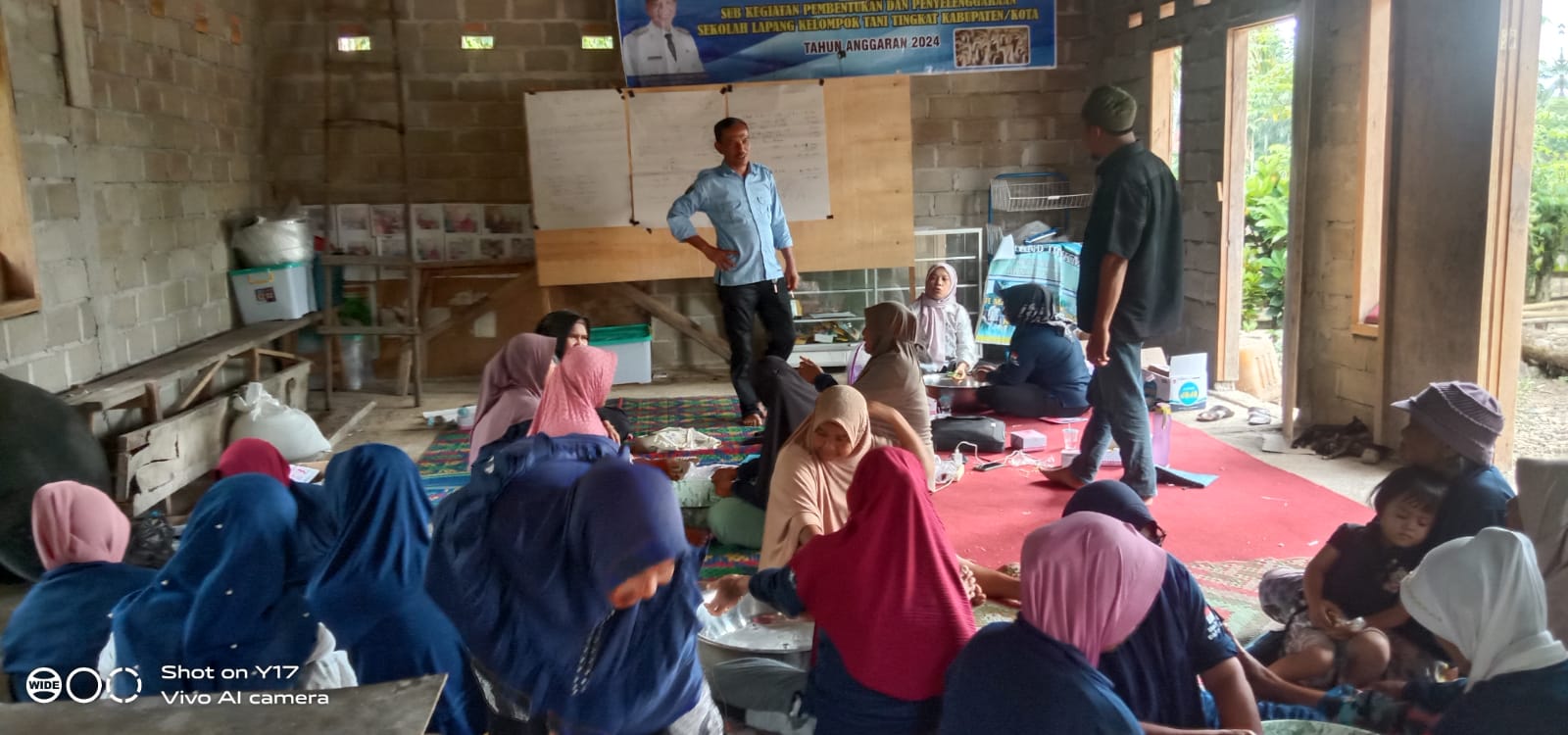 Sekolah Lapang Ternak Itik di Kelompok Tani KWT Kato Saiyo  NagariPasia Palangai Kecamatan Ranah Pes