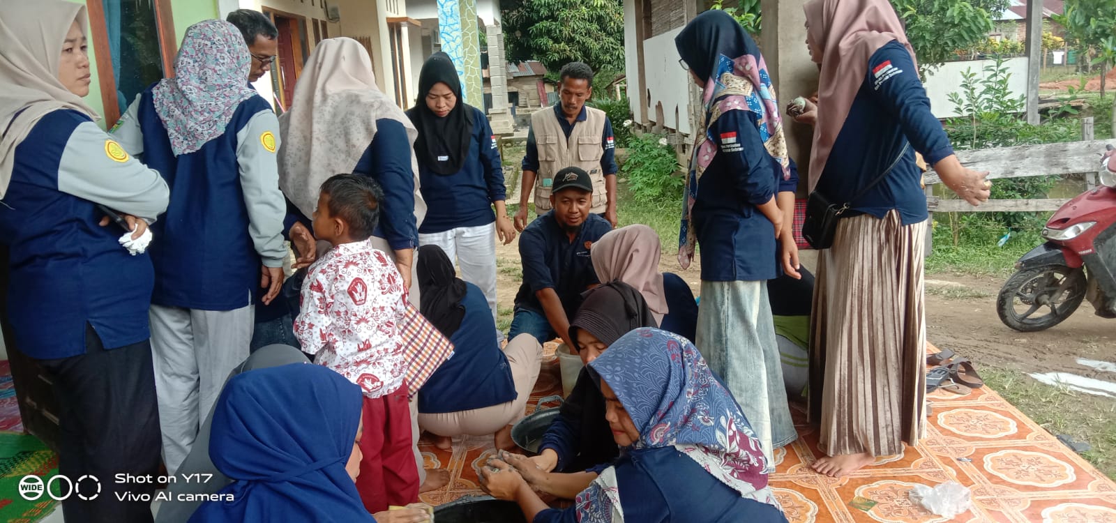 Sekolah Lapang Ternak Itik di Kelompok Tani Putri Salju  Nagari Tapan Kecamatan Basa Ampek Balai Tap