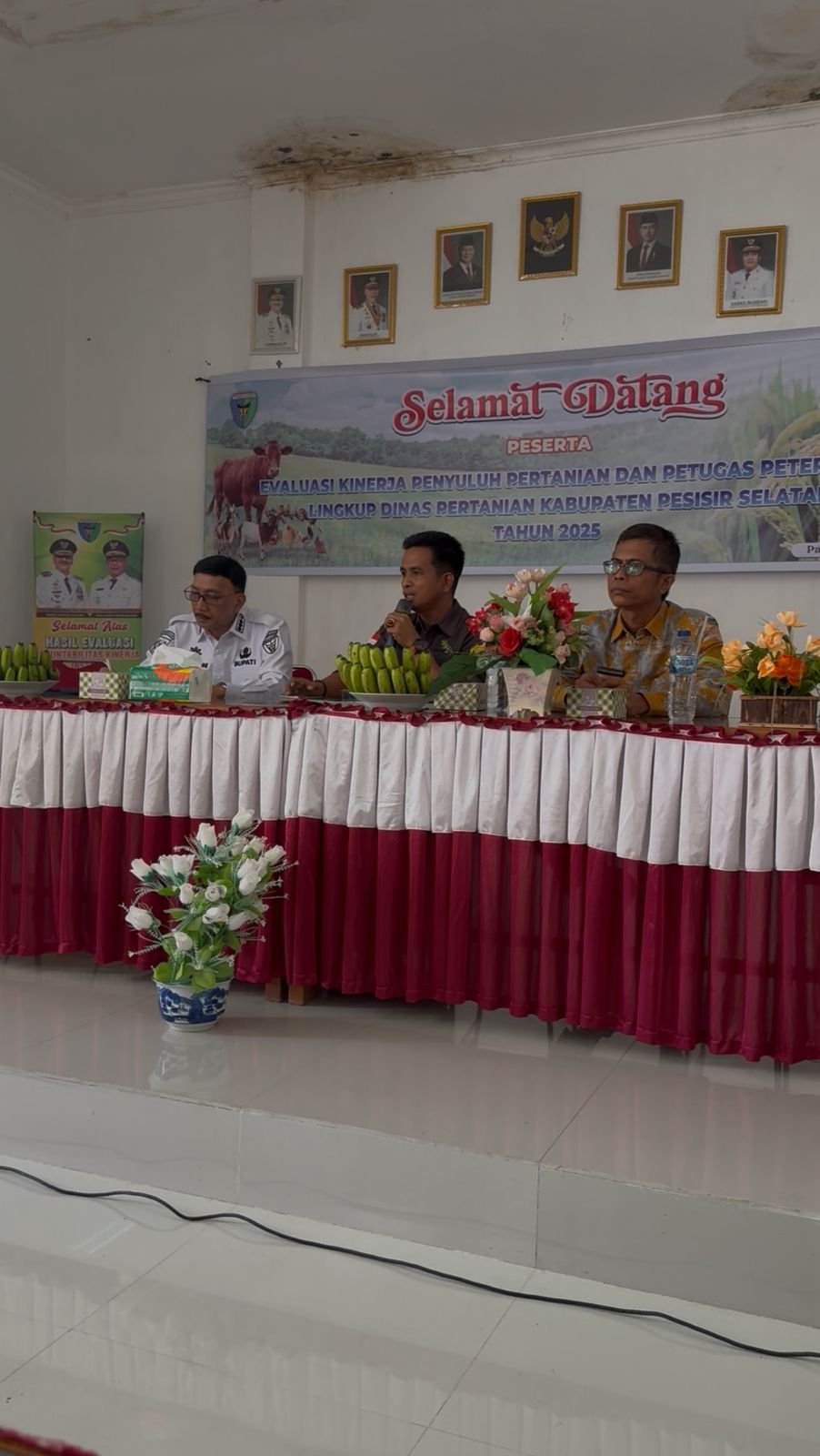 Evaluasi Kinerja Penyuluh Pertanian dan Petugas Peternakan Lingkup Dinas Pertanian Kabupaten Pesisir