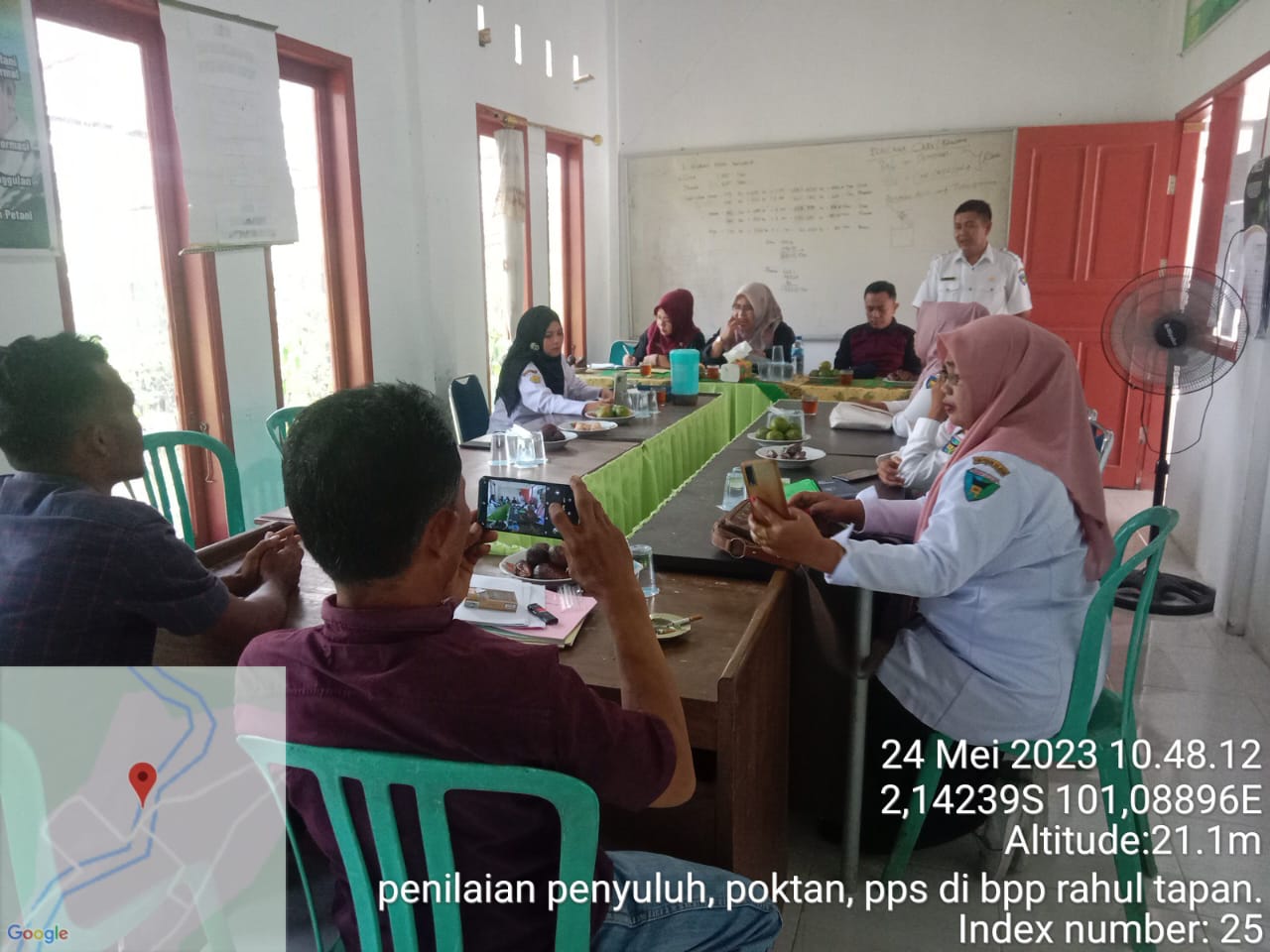 DENGAN EVALUH(EVALUASI PENYULUH) KITA TINGKATKAN KINERJA PEMBINAAN PADA POKTAN UNTUK MENUJU PESISIR 
