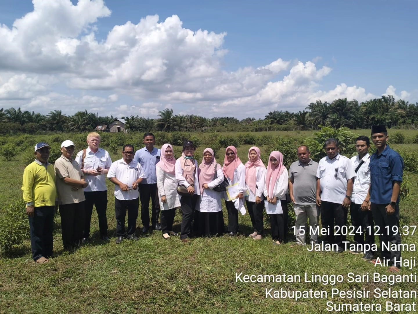 PENINJAUAN DAN IDENTIFIKASI TANAH DI PUSAT PEMBIBITAN DAN PENGEMBANGAN PETERNAKAN (P4) KECAMATAN LIN